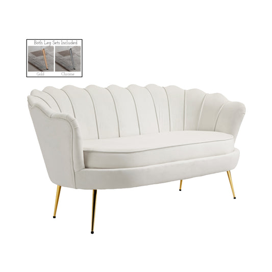 Cream Velvet Scalloped Bench